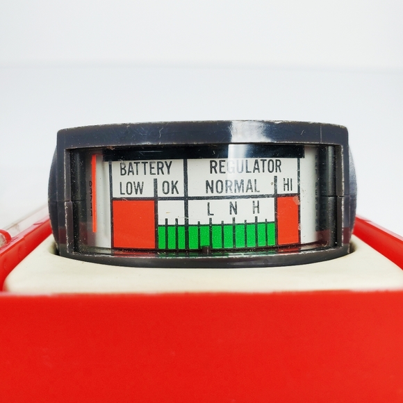 Volt-I-Cator Auto Vehicle Car Truck Plug-In Battery Check Read Vintage 70s - Picture 10 of 12